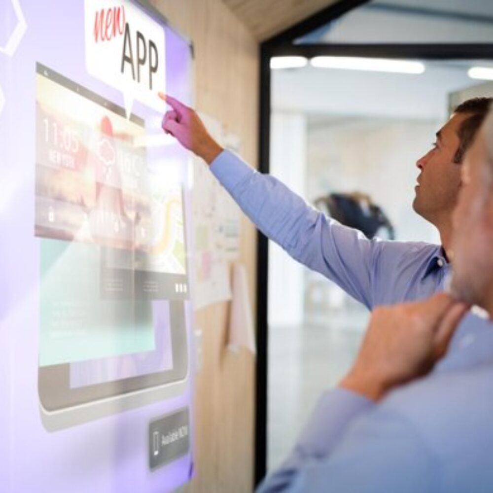 Corporate Digital Signage for Internal Communication & Culture Building